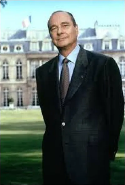 Km 58,4 : Pierrepont. Qu'est-ce qui a détruit le château ?