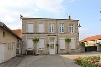 Village de l'arrondissement de Chaumont, Marbéville se situe dans le département ...
