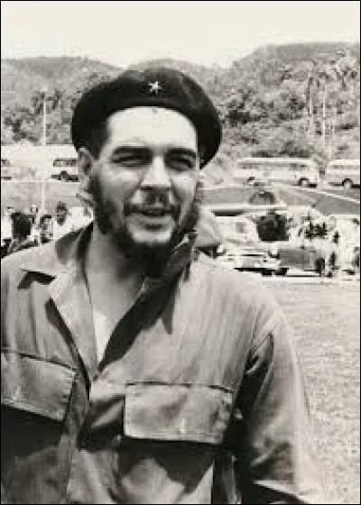 Quel révolutionnaire est né en Argentine en 1928 ?