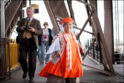 Il a tourné plusieurs fois avec la troupe du Splendide. Qui est-il ?