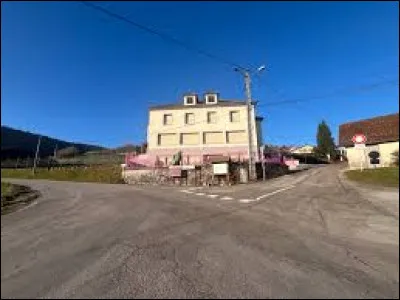 Je vous attends en Lorraine, à Cleurie. Village de l'aire d'attraction Romarimontaine, il se situe dans le département ...