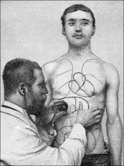 Km 201,5 : Vire Normandie. Des remparts qui protégeaient la ville, il ne reste qu'une porte flanquée de deux tours rondes surmontées d'une tour carrée, elle-même coiffée d'un clocheton qui servait de guette. À combien s'élève l'édifice ?