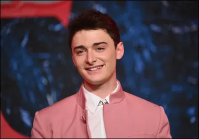 Pour commencer, voici l'acteur qui a joué Will dans la série "Stranger Things". Comment s'appelle-t-il ?