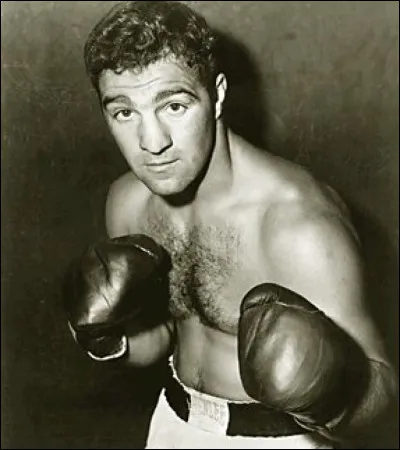 Quel boxeur américain, d'origine italienne, est champion du monde de 1952 à 1956 ?