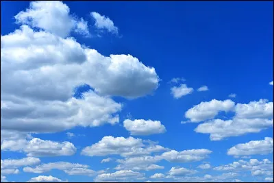 Même chose pour cette définition : 
Objet volant non identifié, observé dans le ciel dont la nature et l'origine restent inconnues, souvent associé à des hypothèses d'origine extraterrestre, mais pouvant aussi désigner tout phénomène ou objet inhabituel ou surprenant.