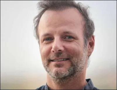 Qui est cet acteur qui joue un des premiers rôles dans le film ''Mon poussin'' ?