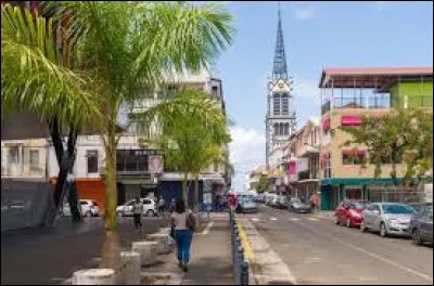 Fort-de-France est la capitale de la Martinique.