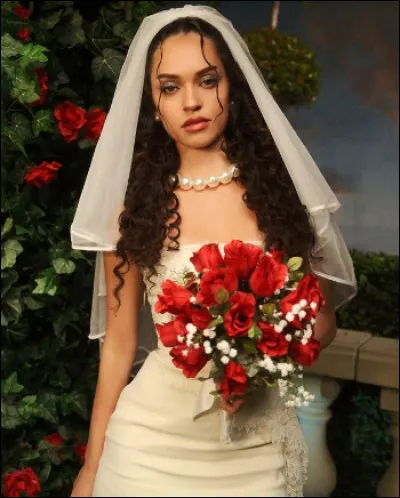 Dans quel groupe K-pop est Daniela ?