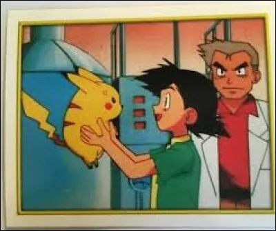 C'est le professeur Chen qui a donné son tout premier Pokémon à Sacha.