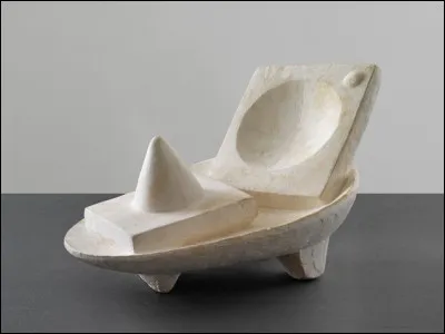 Cette sculpture n'a pas été vue au cours, mais on reconnait l'artiste. Il s'agit de...