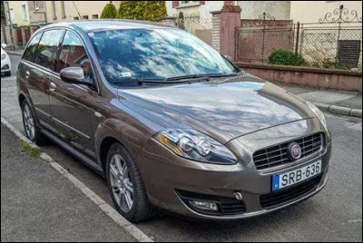 Quel mod&egrave;le ne correspond pas au constructeur Ford ?