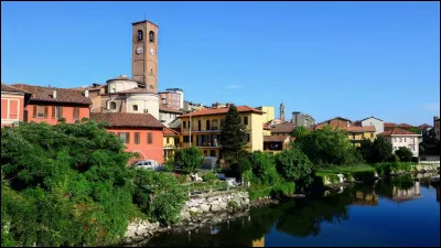 La ville de Marignan, connue pour la célèbre bataille gagnée par François Ier, se situe en Italie.