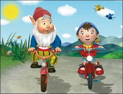 Dans l'univers de Oui-Oui, le nain savant s'appelle Citrouille.