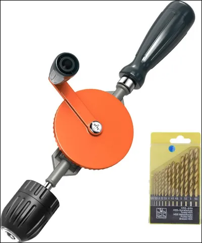 Quel est le nom de cet outil &agrave; manivelle utilis&eacute; pour faire des trous dans le bois ?