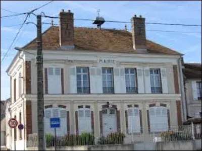 Village Seine-et-Marnais, Mons-en-Montois se situe en région ...