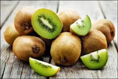 K - Le "kiwi" est riche en vitamine C.