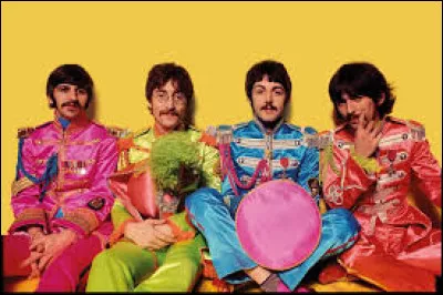 B - Les "Beatles" ont connu la gloire dans les années 80.