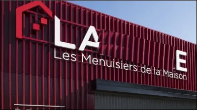 Quel est le nom de cette entreprise française fondée en 1931, spécialisée dans la fabrication et la commercialisation de menuiseries ?