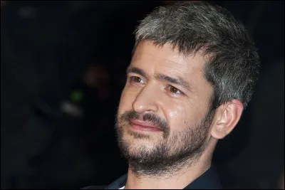 Qui est ce chanteur qui a mis en musique le poème ''Le Hibou'' ?