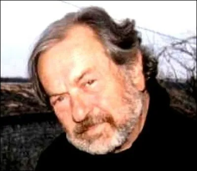 Qui est ce cinéaste, réalisateur du film ''La Rivière du hibou'' ?