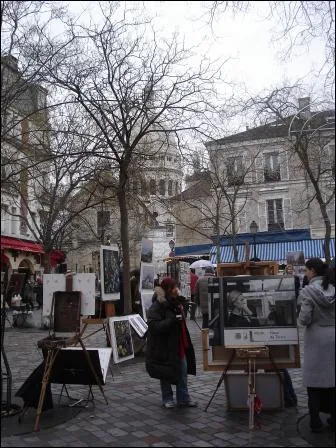 A 130m d'altitude, la place du Tertre  Paris est rpute pour les nombreux peintres et caricaturistes qu'elle accueille. Elle est dans le quartier de ...