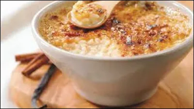 Quels sont les ingrédients principaux de la teurgoule, spécialité normande (dessert) ?