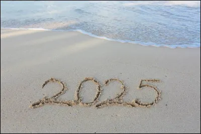 Quel est le palindrome multiplicatif de 2025 ?