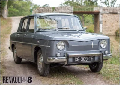 Quel est ce modèle de 1962 du constructeur Renault ?