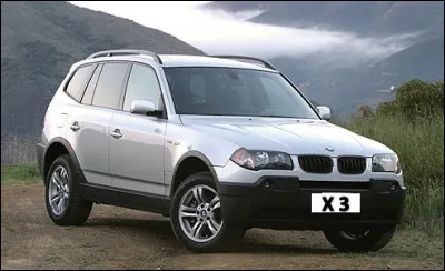 Quel est ce modèle de 2004 du constructeur BMW ?