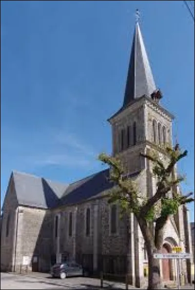 Pour finir, je vous attends devant l'&eacute;glise de Saint-Mars-du-D&eacute;sert. Village Mayennais, travers&eacute; par la Vaudelle, il se situe en r&eacute;gion ...