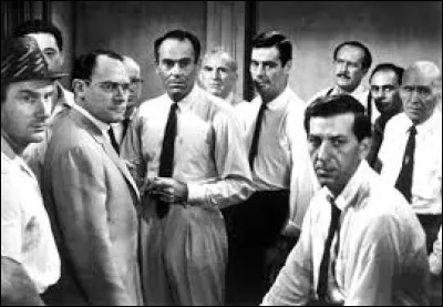 Complétez le titre de ce film sorti en 1957 : "Douze hommes..."