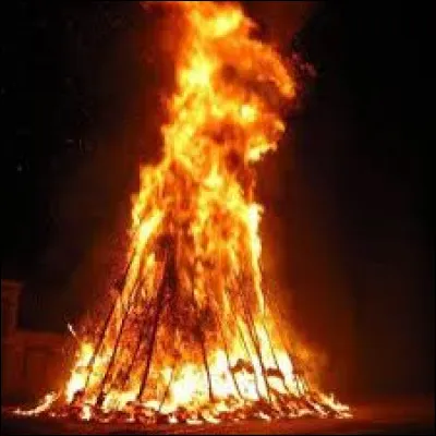 Quel jour du mois de juin fête-t-on la Saint-Jean qui est traditionnellement accompagnée de grands feux de joie ?