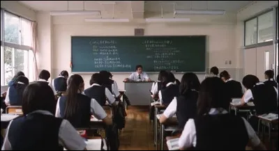 Quel événement va chambouler la vie des lycéennes de Aisei High School ?