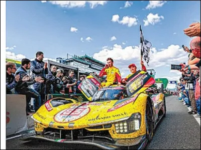 Quelle auto a remporté la course en 2025 ?