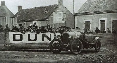 Quelle était la distance totale parcourue à l'époque par la voiture ?