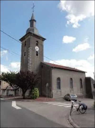 Vous allez peut-être hurler mais je vous emmène quand même à Crion. Village de Lorraine, dans l'arrondissement de Lunéville, il se situe dans le département ...