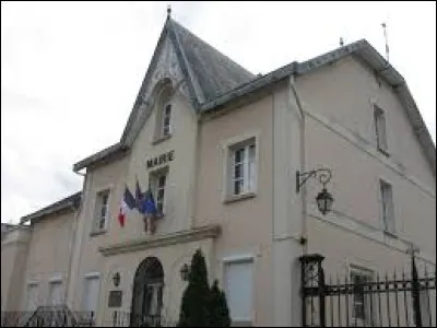 Commune Yvelinoise, bordée par la Mauldre, La Falaise se trouve en région ...