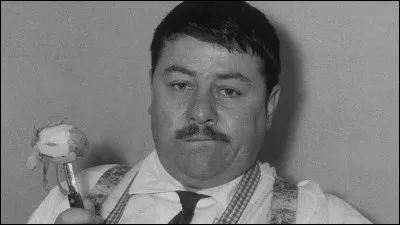 Qui est cet acteur qui joue dans le film franco-italien ''L'Ours'' de Edmond Séchan, réalisé en 1960 ?