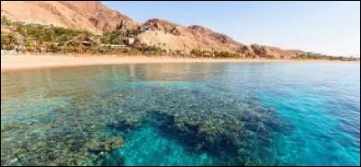 Laquelle de ces mers n'existe pas ?