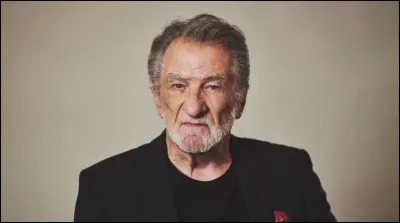 ''P'tit Claude'' est un roman autobiographique &eacute;crit par le chanteur Eddy Mitchell. Quel est son vrai nom ?
