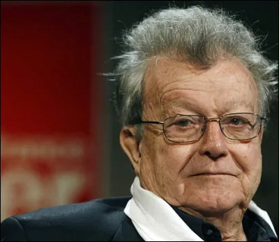 Qui est cet homme de radio, auteur de cette citation : ''Si Jeanne d'Arc avait eu du diabète, tout Rouen aurait senti le caramel.'' ?