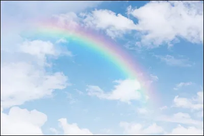 Combien de couleurs possède un arc-en-ciel ?