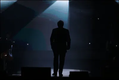 Quel chanteur fran&ccedil;ais est l�interpr&egrave;te du titre ''Mam'selle Louisiane'' ?