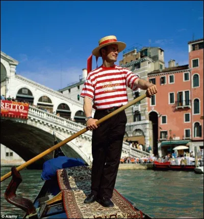 Quelle chanteuse associez-vous à cette image ?