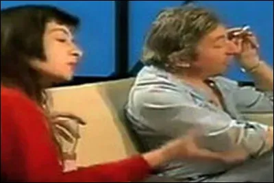 En 1986, le chanteur Serge Gainsbourg insulte la chanteuse Catherine Ringer de...