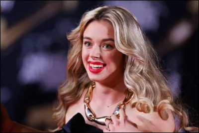 Quel âge a Emma lors de sa participation à la Star Academy ?