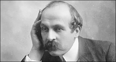 Qui est cet auteur fran&ccedil;ais, adaptateur du roman cin&eacute;matographique ''Le Cercle rouge'' ?