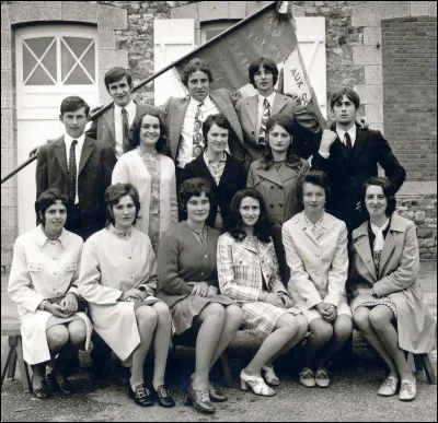 Que montre lexpérience de Stanford, réalisée sur des étudiants en 1971 ?