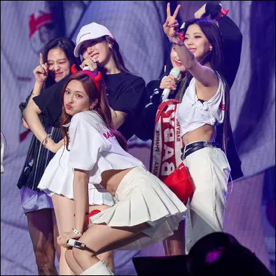 Laquelle a été repérée par une vidéo sur les réseaux, avant même qu'elle auditionne ?