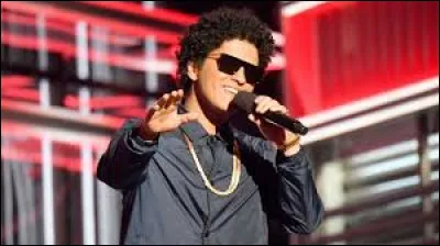 Le chanteur Bruno Mars aura 40 ans en 2025.